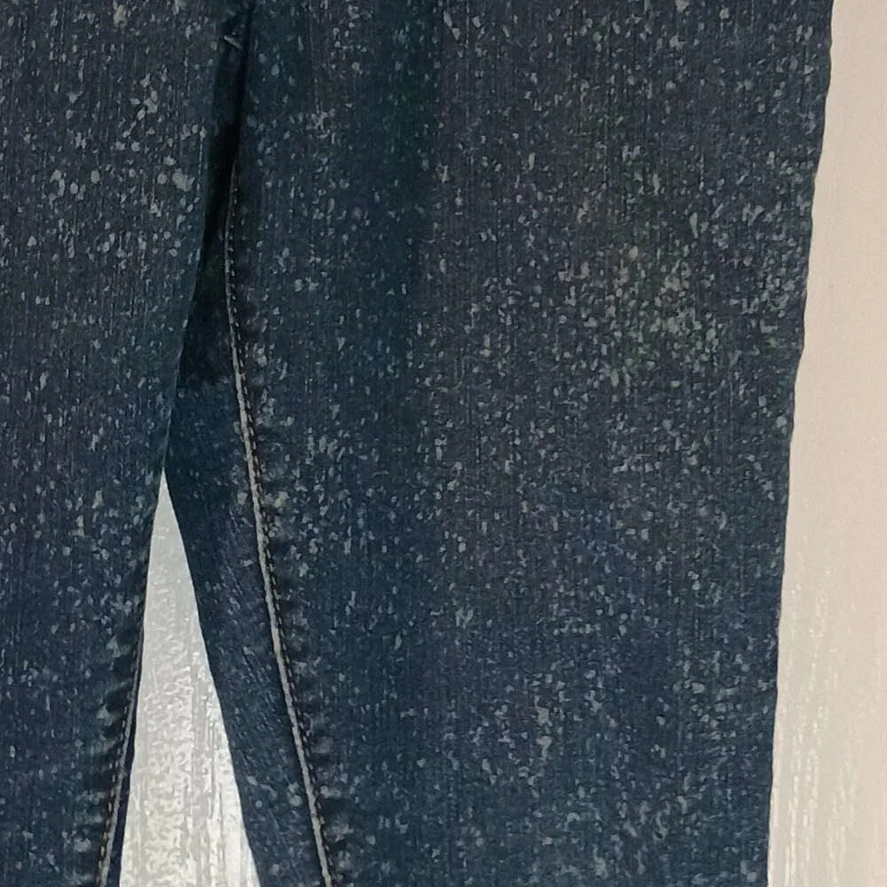 Levi Strauss & Co./710 Super Skinny Jeans/Girls 16R/Dark Wash Snow - Picture 6 of 8